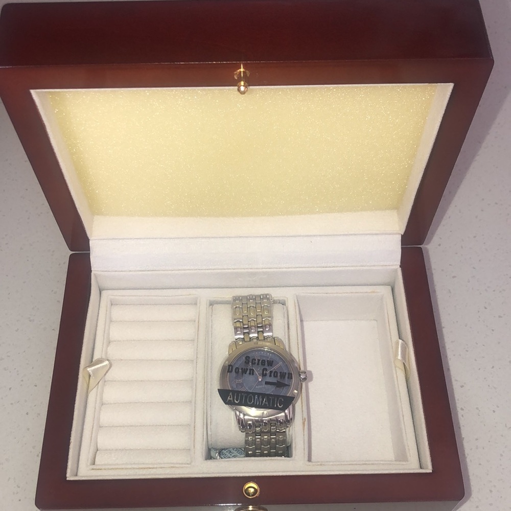 NIB GEVRIL first generation blue face watch - Picture 8 of 14